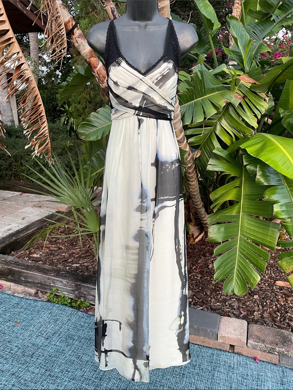 Lace  trim, silk abstract, tie-dye Nicole Miller atelier gown